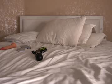 girl
        princessasiana cam image #2061654