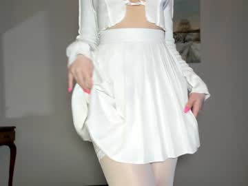 girl
        hi_popsy cam image #3617166