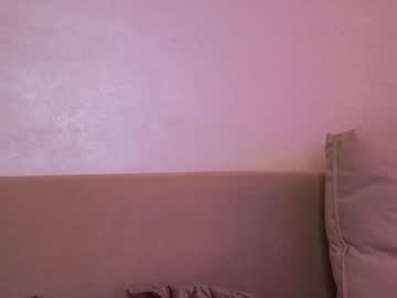 girl
        angella_kleee cam image #3404211