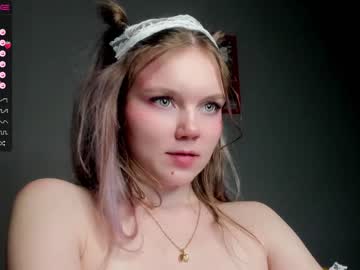 girl
        lessysweety cam image #526315