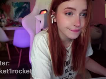 girl
        pocketrocket_ cam image #147808