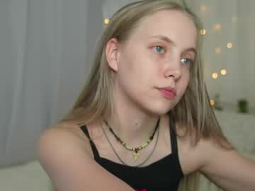 girl
        appr0ved cam image #6267809