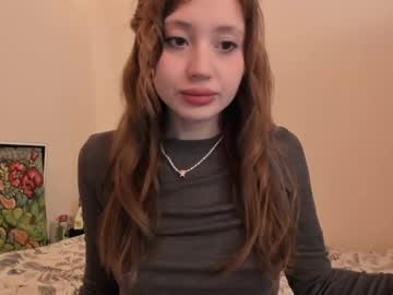 girl
        mira_tasty cam image #5782135