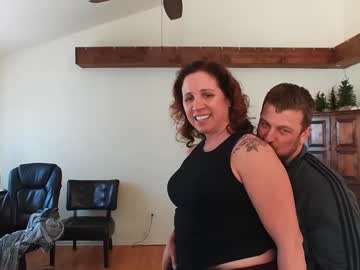 couple
        mrbrewscamfam cam image #4017678