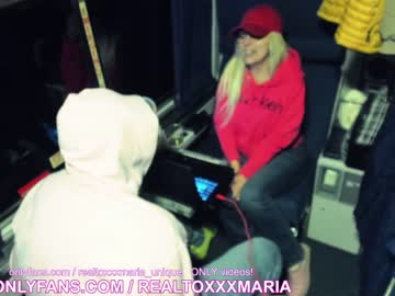 couple
        realtoxxxmaria cam image #761734
