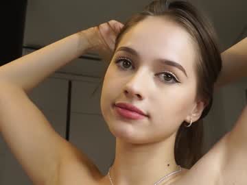 girl
        hecola cam image #5124834
