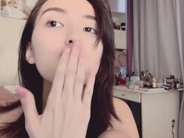 girl
        nayeonobi cam image #4957786