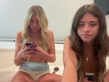 girl
        kyliebeck cam image #6543383