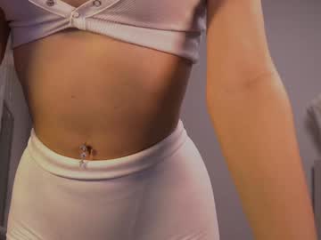 girl
        melissa_baby69 cam image #6095057