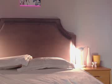 girl
        cherry_beauty cam image #646278