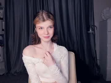girl
        sindykate cam image #4666535