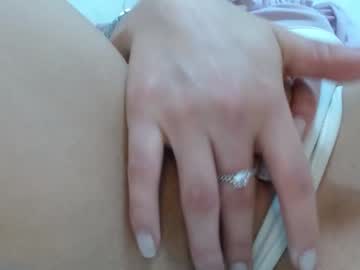 girl
        gabrielaa_18 cam image #507427