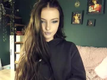 girl
        bmwm5f90 cam image #6325492