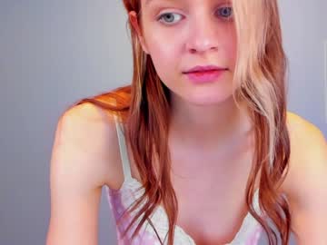 girl
        sansa_quincy cam image #1726582