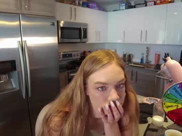 girl
        emmabelovedxo cam image #4169868