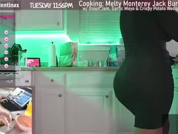 girl
        milavalentinax cam image #538214