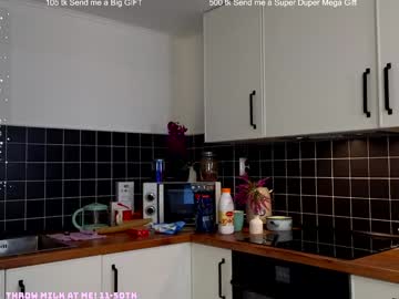 girl
        doll_lesli cam image #5771655