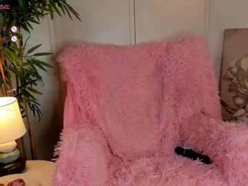 girl
        noralewis cam image #3950012