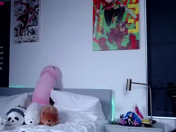 girl
        madnessalise cam image #724827