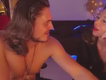 couple
        goddess_marylin cam image #6249988