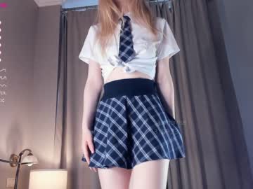 girl
        kateharrise cam image #1648428