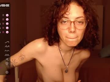 girl
        blueberrynight cam image #1864501