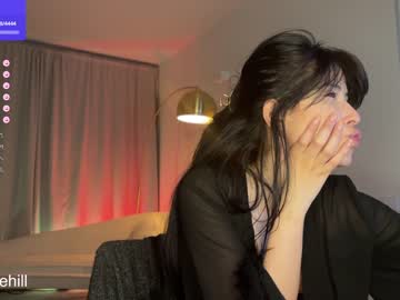 girl
        anniehillofficial_ cam image #2455664