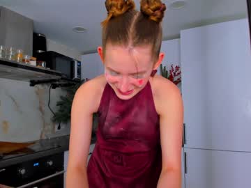 girl
        toxl cam image #513752