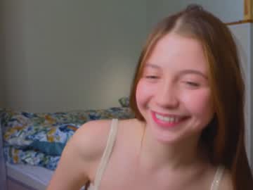 girl
        _marydel_ cam image #4241099