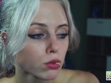 girl
        audreycarvin cam image #4693142