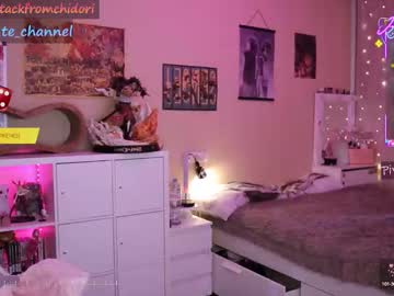 girl
        yourcutewaifu cam image #7004373