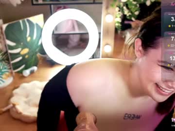 girl
        chery_lady22 cam image #6379056