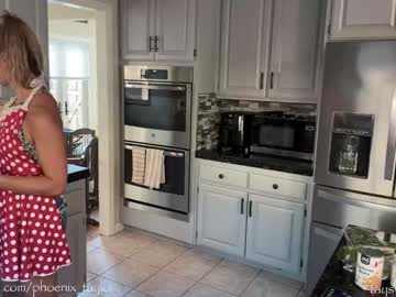 girl
        phoenix_taylor cam image #2138389