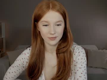 girl
        leahsthetics cam image #5976183