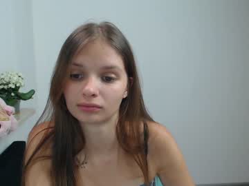 girl
        vivien_slender cam image #4159613