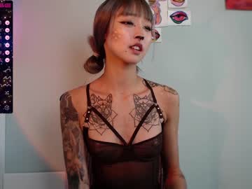 girl
        _octopussy_ cam image #516920