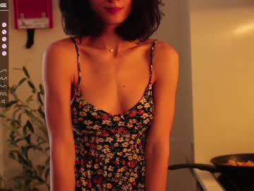 girl
        _darsy cam image #771521