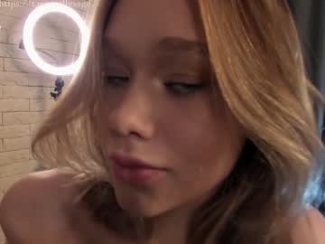 girl
        tollysage cam image #5269467