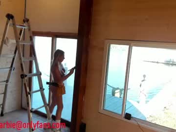 girl
        rvlifebarbie cam image #470866