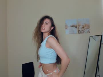 girl Nude Cam Girls Playing Games with sweetfilling