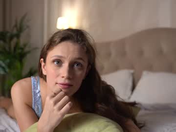 girl
        mariabelly cam image #5974850