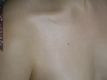 girl
        erline_may cam image #4236283