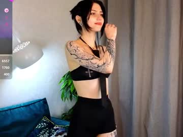 girl
        alys_ray cam image #5382862