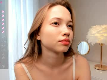 girl
        sunnivagaillard cam image #6595454