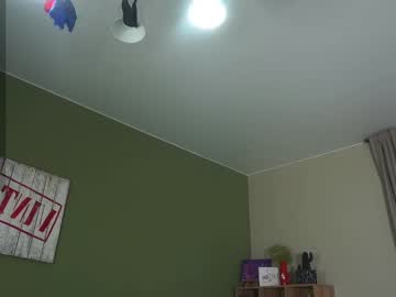 girl
        audreycarvin cam image #6828456