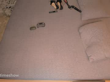 girl
        theanytimeshow cam image #5920960