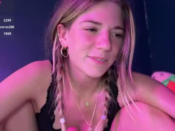 girl
        oliviahansleyy cam image #6574277