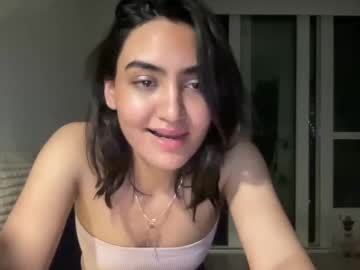 girl
        spicyraina cam image #4602820