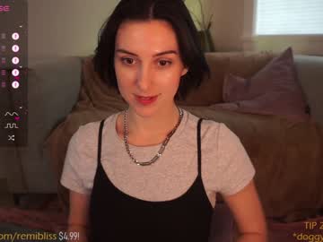 girl
        remibliss cam image #3551048