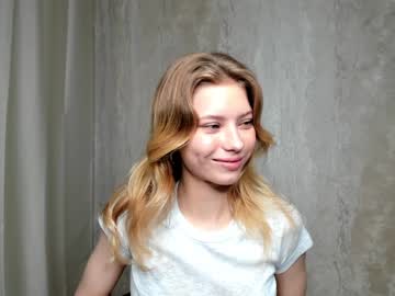 girl
        olivia_madyson cam image #2170394
